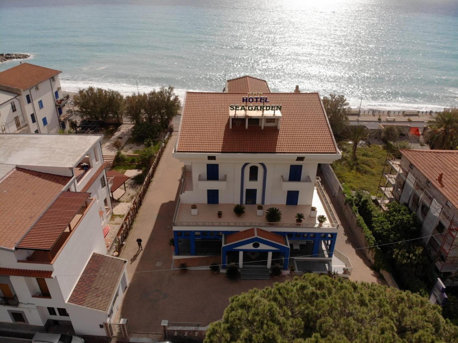 Sea Garden Hotel Acquappesa Luaran gambar
