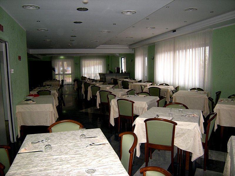 Sea Garden Hotel Acquappesa Luaran gambar