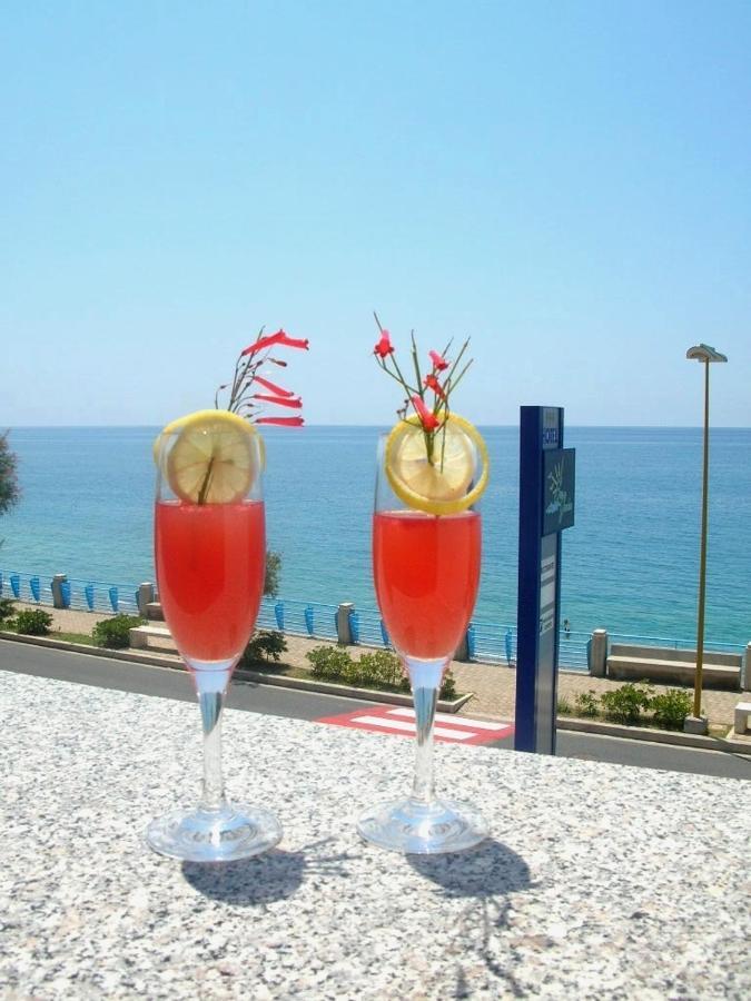 Sea Garden Hotel Acquappesa Bilik gambar